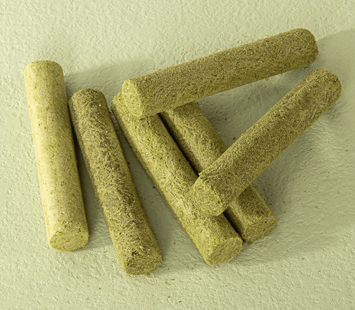 Cat Grass Teething Sticks for Hairballs  & Constipation (6 Sticks Pack)