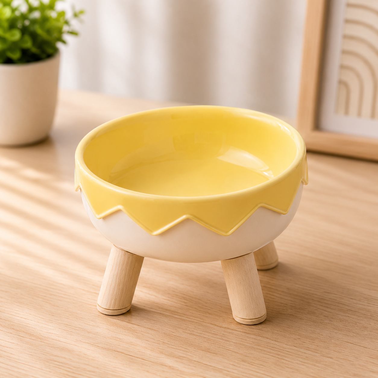 Egg Shell Design High-legged Bowl